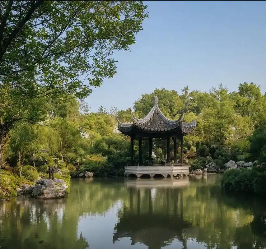 昆明盘龙余地餐饮有限公司